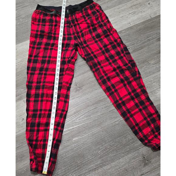 Victoria's Secret Red & Black Plaid Pajama Pants w. Pockets - Picture 7 of 8
